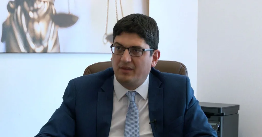 Vukčević: Opozicija pita VK je li penzionisanje Đuranović neustavno