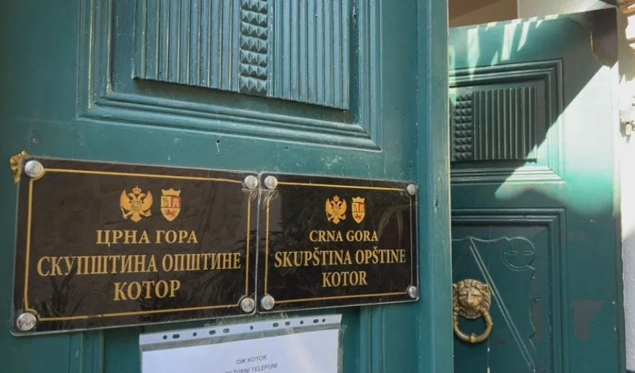 MJU: SO Kotor da donese odluku o skraćenju svog mandata